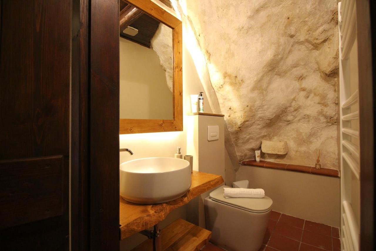 Santo'S House Luxury - Idromassaggio E Doccia Emozionale Villa ซานโตสเตฟาโน ดิ เซสซานีโอ ภายนอก รูปภาพ